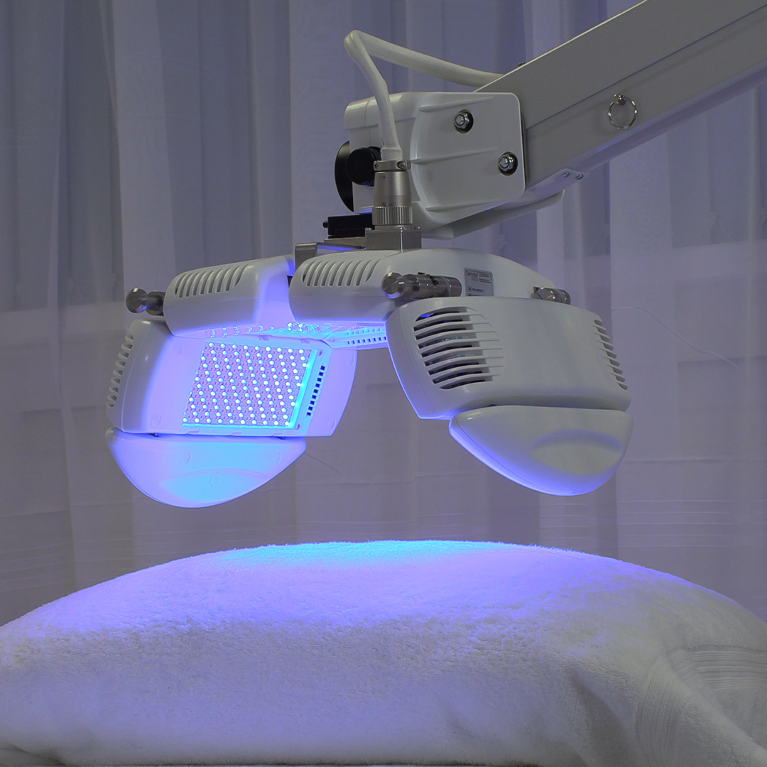 Dermalux Tri-Wave MD LED Phototherapy Treatment in London